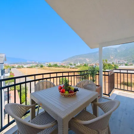 Apartment Luxury 1 *